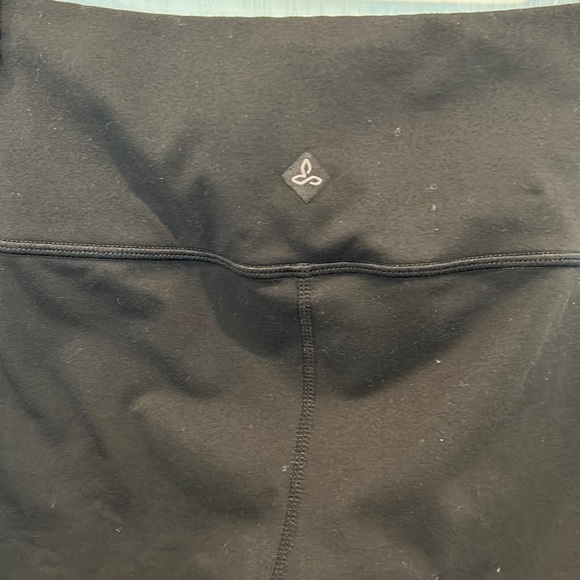 Prana Black Leggings, Size Medium - Picture 4 of 13